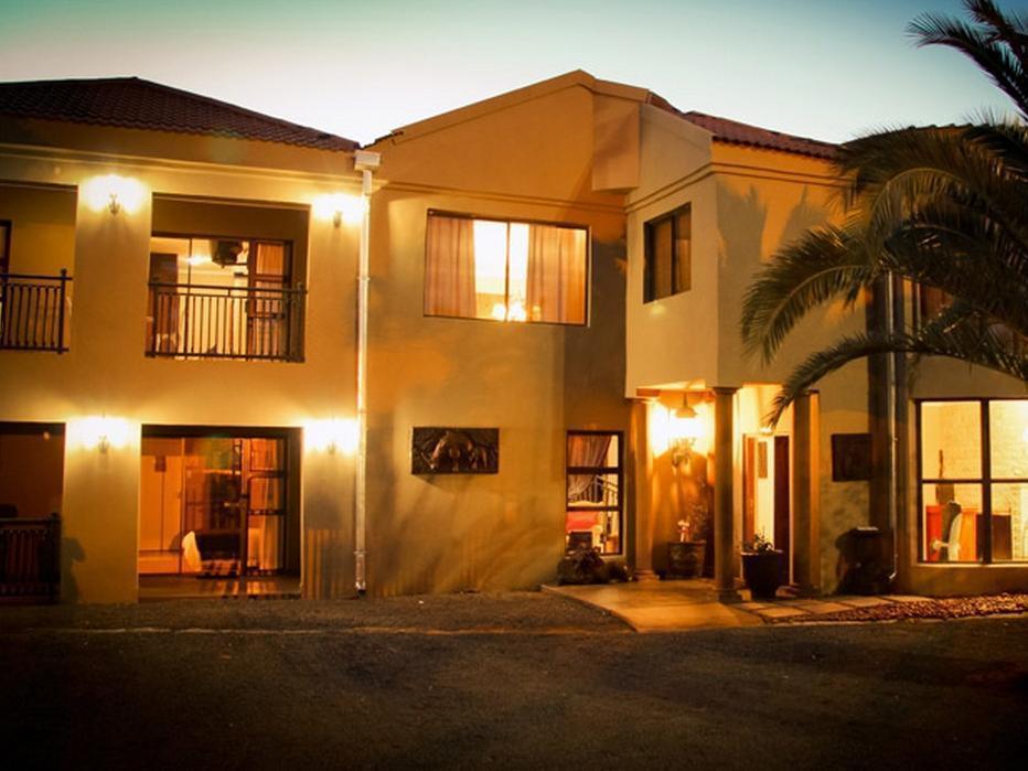 בלומפונטייין African Sands Guesthouse Load Shedding Free מראה חיצוני תמונה