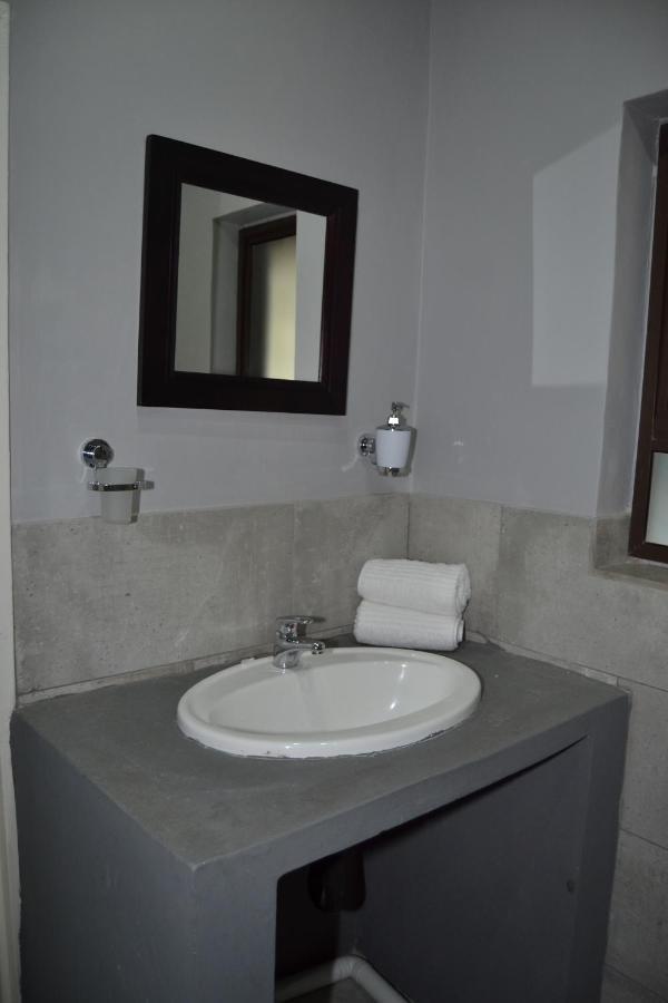בלומפונטייין African Sands Guesthouse Load Shedding Free מראה חיצוני תמונה