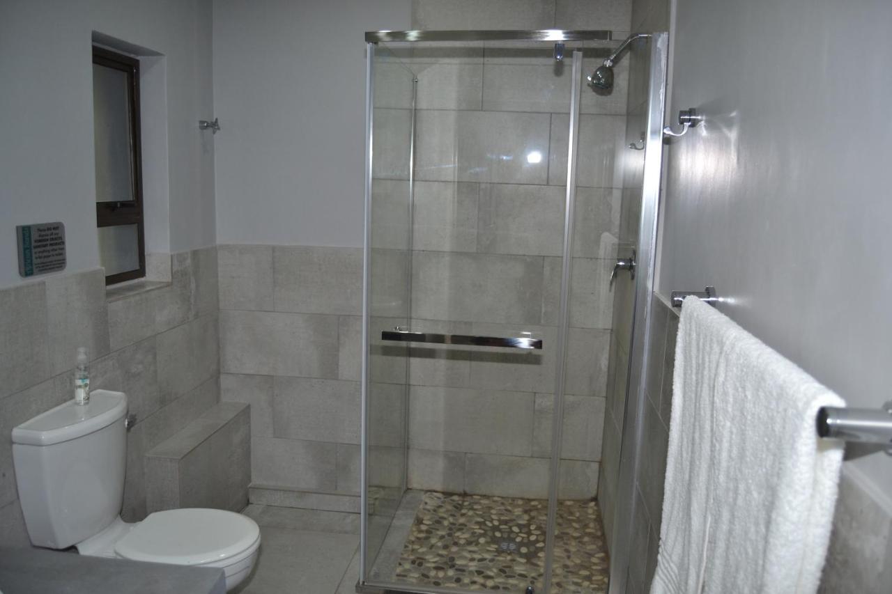 בלומפונטייין African Sands Guesthouse Load Shedding Free מראה חיצוני תמונה