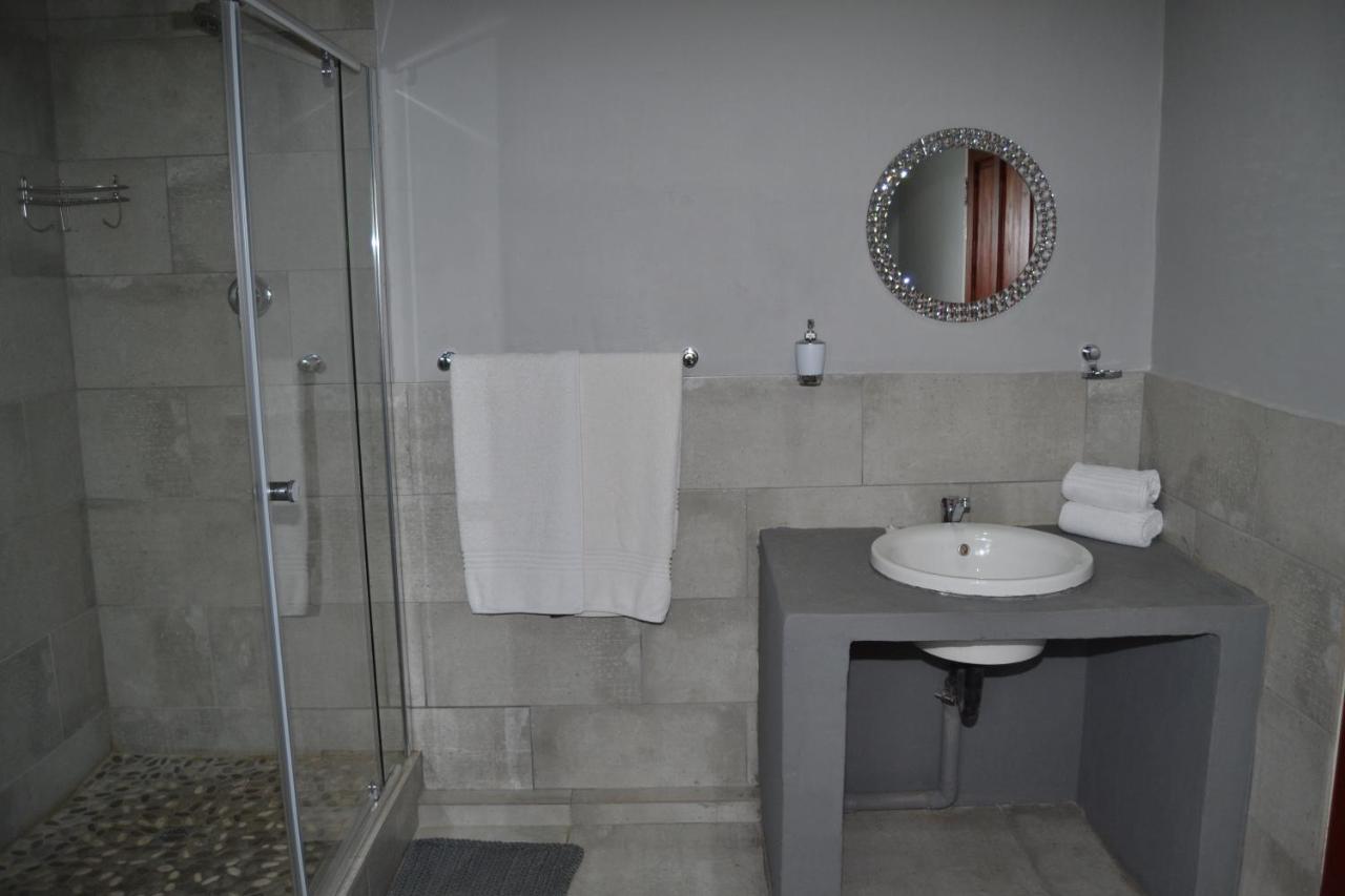 בלומפונטייין African Sands Guesthouse Load Shedding Free מראה חיצוני תמונה