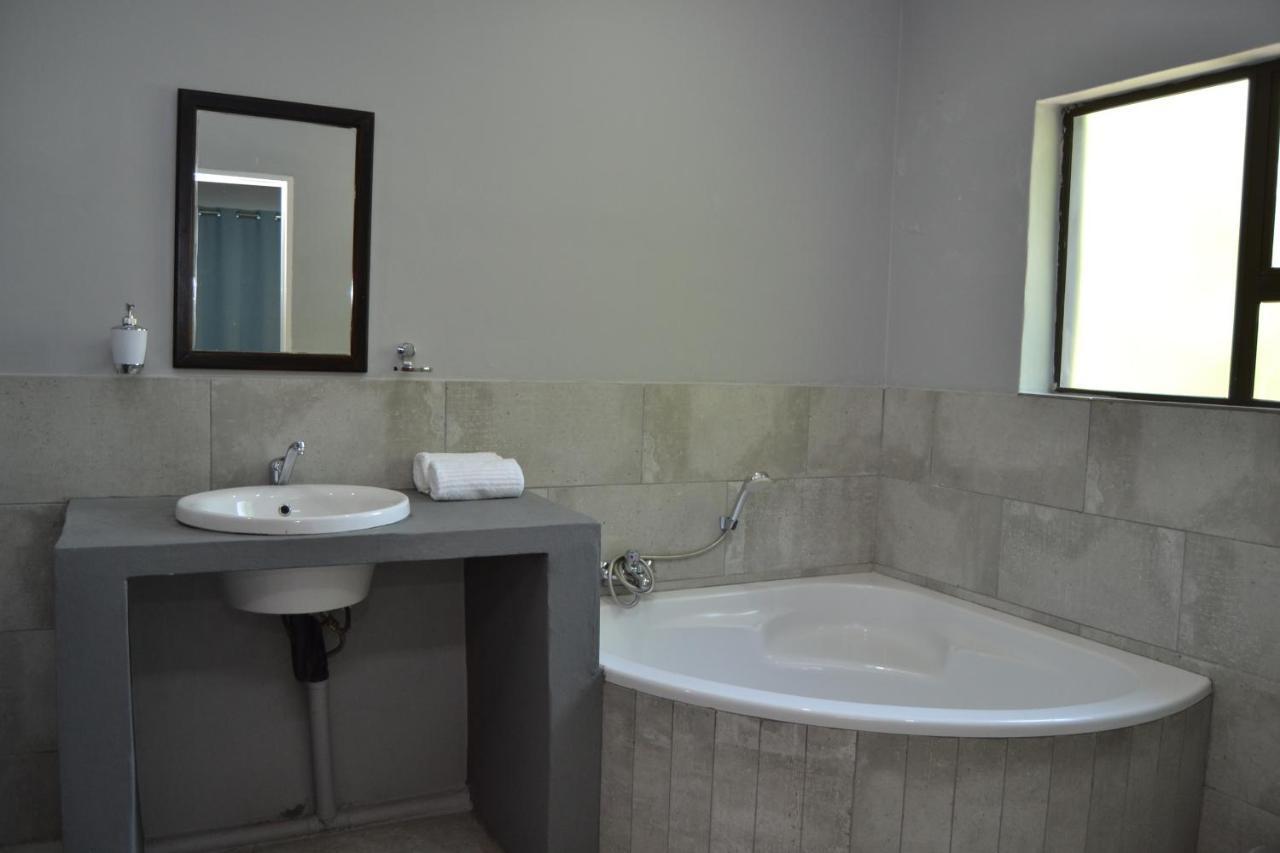 בלומפונטייין African Sands Guesthouse Load Shedding Free מראה חיצוני תמונה